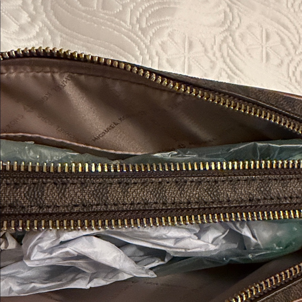 Michael Kors Signature Brown Toiletry Bag - Picture 4 of 7